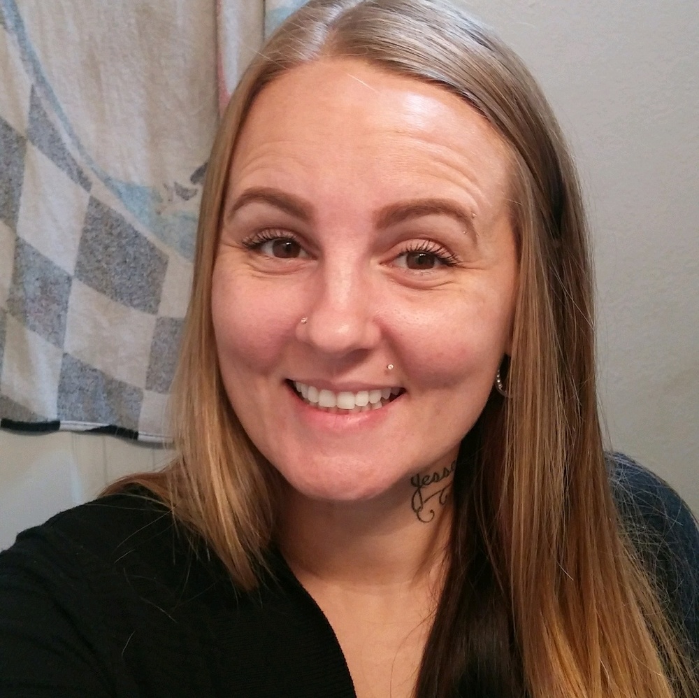 Meet your Posher, Rebecca